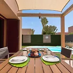Home2book Charming Private Pool Aloha 빌라 *